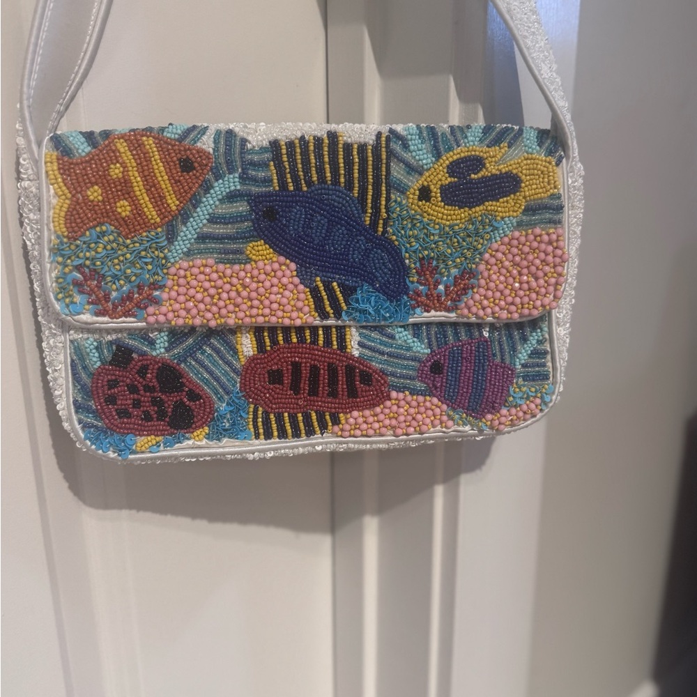 Beaded Fish Motif Shoulder Bag in White - Picture 2 of 3